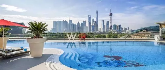 OMG|限制你坐進頭等艙的,不是貧窮