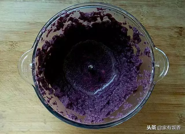 想吃紫薯發糕在家做,一次發酵成功,一看就會特簡單