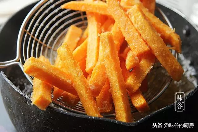 告訴你一個紅薯的新吃法,香甜軟糯味道好,好吃過薯條,快試試