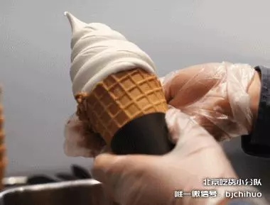 東京超火的小小店來了,第一家在西單,主打兩種爆款甜品
