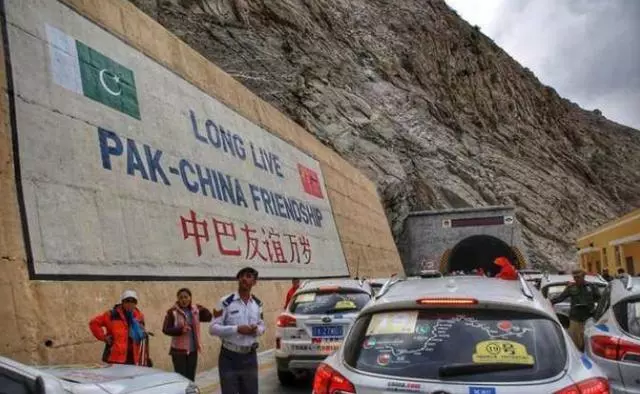 中國要是有難了,第一個、第二個站出來幫助我們的會是哪一國?