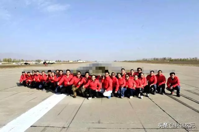 比殲-20還厲害?中國神秘戰機再次亮相,隱身能力超越殲-20