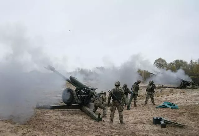 俄前線指揮官遭刺殺,俄軍發射大批禁用武器,隨後炸平烏克蘭陣地