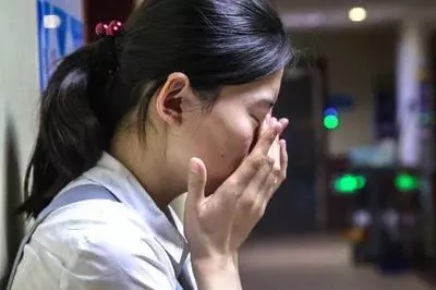 老公去世我照顧婆婆十年,她臨終前說了一個秘密,讓我泣不成聲!