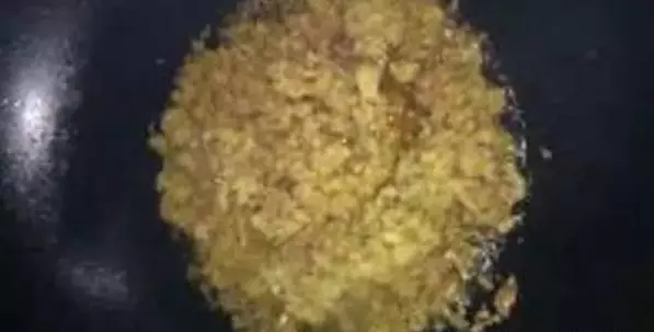 教你自製【薑酒】,堅持喝它,腰酸好了,手腳也不麻了,配方公開,給家人做一碗吧