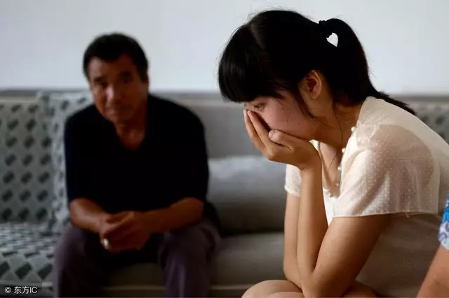 婆婆:我憑什麼幫你們帶孩子,老公替老婆霸氣回應,婆婆心甘接受