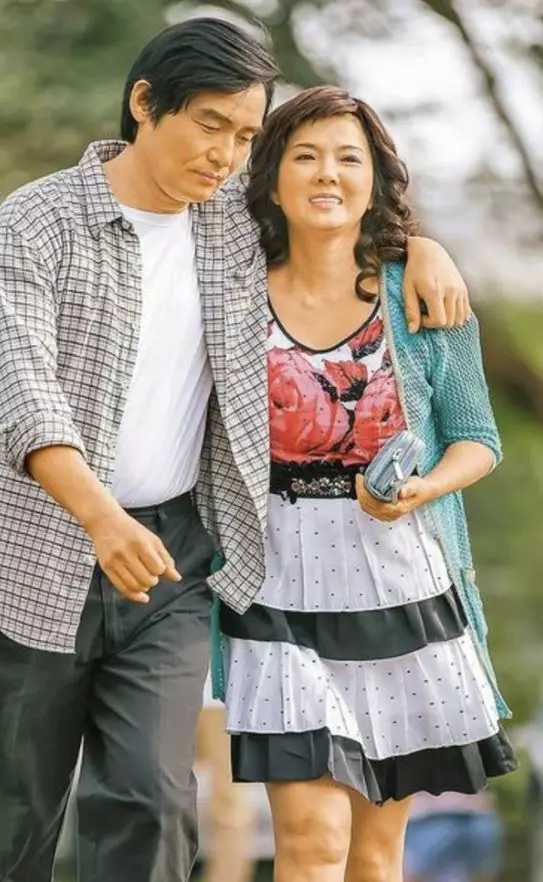 48歲美魔女「丁國琳」消失半年多,再次出現時好身材竟崩壞...!超扯的呀