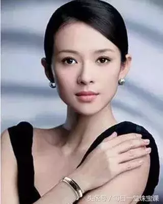 左手戴玉,右手戴銀?手鐲手串佩戴有講究,分左右手,納福避災!排胎毒、祛邪祟
