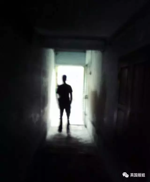 老公綁住她並用布矇住雙眼,笑說:「要給妳一個驚喜!」接著就把她的手指全砍斷...一切居然只是因為「這樣」!