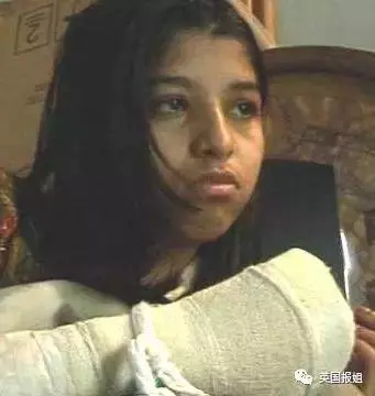 老公綁住她並用布矇住雙眼,笑說:「要給妳一個驚喜!」接著就把她的手指全砍斷...一切居然只是因為「這樣」!