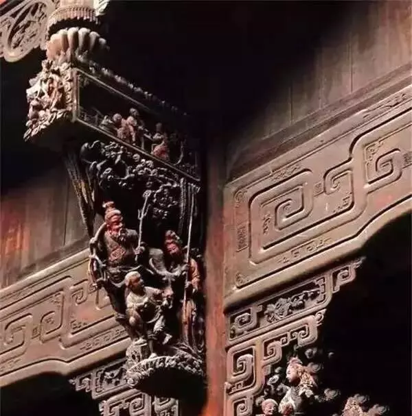 房屋拆遷給50萬,專家來後告訴老漢,你的房子 價值50個億!