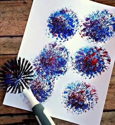 慶元旦煙花不能少,帶娃玩轉「煙花」手工,體驗不一樣的科學藝術