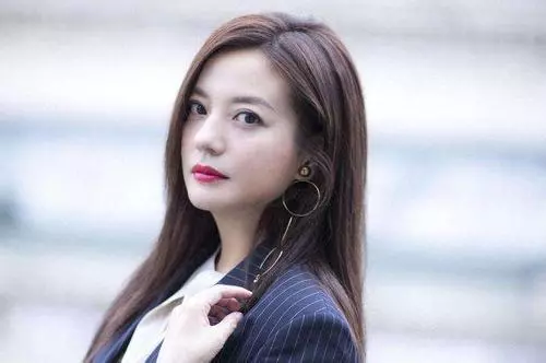 容嬤嬤談及當年《還珠》:最心疼的一個是趙薇,最嬌貴的是「她」