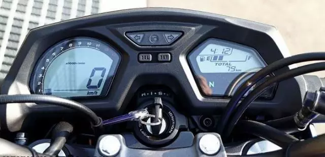 不再苦等CB650R,這台國內有售的CB650F圓你本田四缸CB夢!