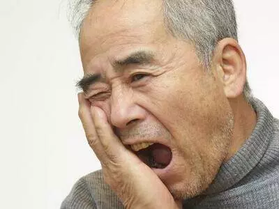 牙疼不用去醫院,教你一招,一輩子的牙疼一次就治好哦!!