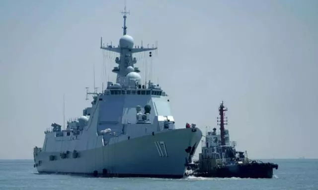 第二艘福特級下水也敵不過近十艘神盾艦下餃子,百年海軍剛剛起步
