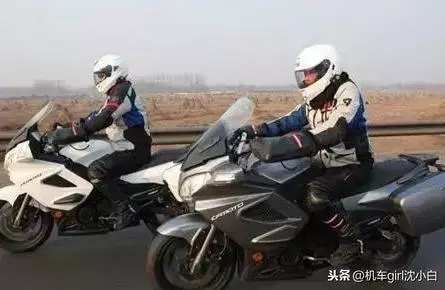 冬天怎樣騎摩托車才不會冷?