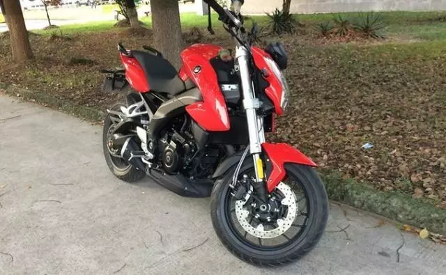 拿下隆鑫LX650,寶馬大單缸發動機,彎道神車,做工比川崎還好