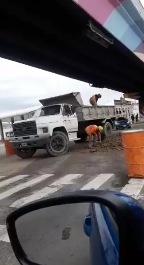 我是誰?我在哪?駕駛開車到一半驚見「最徒勞無功的工作」 網驚:永遠都做不完