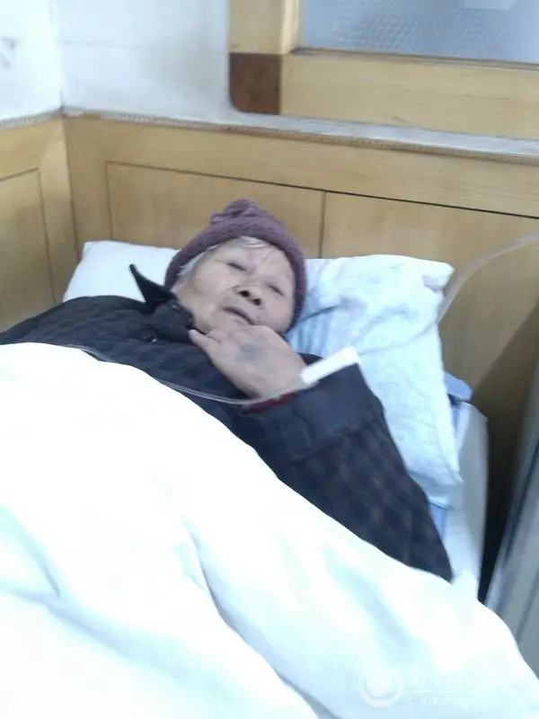 婆婆臨終,叮囑俺5年之內不要去鄰居家,有次偷摸跟蹤後,報警