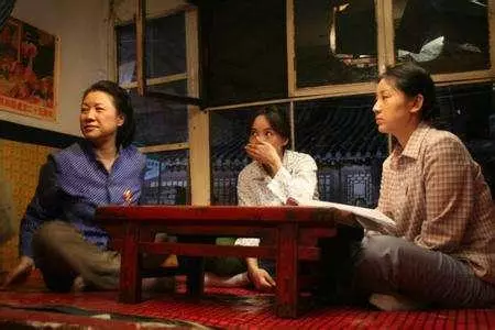 有家裡住小姑子的嗎?我的小姑子賴在我家不走,我該不該趕她出門