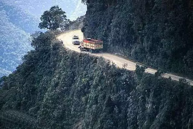 世界上危險的10條道路,老司機都怕開過一個算你厲害 -