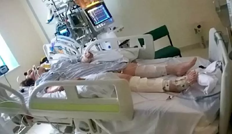21歲少女因車禍「腦死亡」,醫院稱已儘力,媽媽用一塊冰「復活」!!