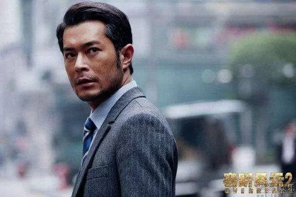 最窮巨星: 沒有豪車, 沒有豪宅, 只有95所希望學校