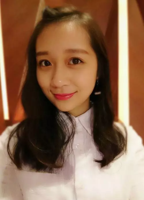 《海角七號》大大長大了!經典「電梯哼歌戲」爆紅 叛逆少女變「23歲甜美電眼女大生」正翻❤