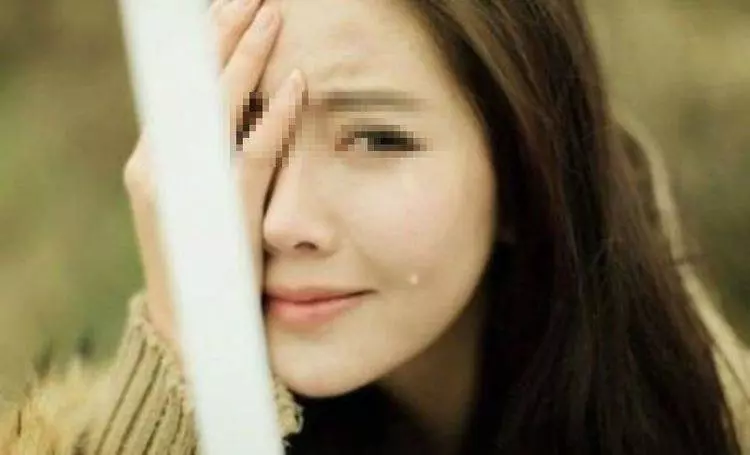 老公帶懷孕小三回家,婆婆說誰生兒子誰留下,孩子生下,婆婆氣壞