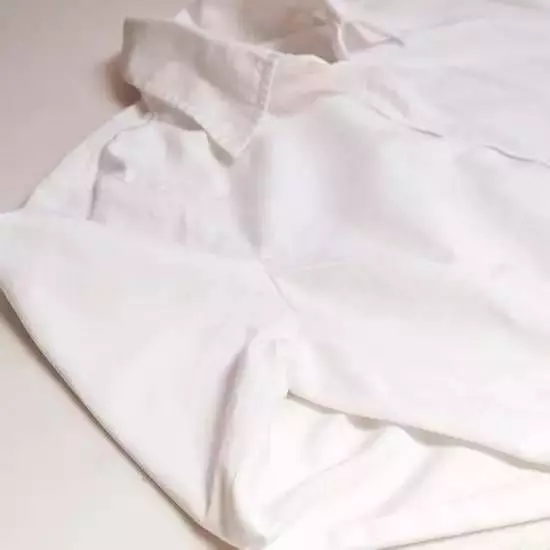 衣服不管染上什麼用這招都能洗掉,真的太實用了,一定要收藏起來