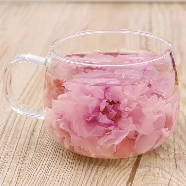 蜂蜜直接沖水喝就是浪費!教你正確喝蜂蜜的訣竅,通便排毒效果翻幾倍!