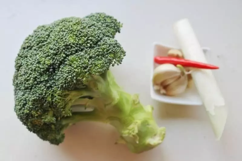 【熗拌西蘭花】西蘭花這樣做又脆又好吃,還特入味,5分鐘出鍋,營養不流失
