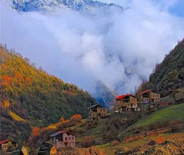 四姑娘山旁風景,景色不輸九寨溝、稻城亞丁!美醉成仙,未商業化