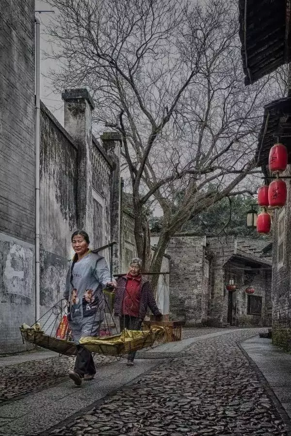 這座贛南小城,私藏了幾百座豪宅!沒有婺源有名卻低調了千年!