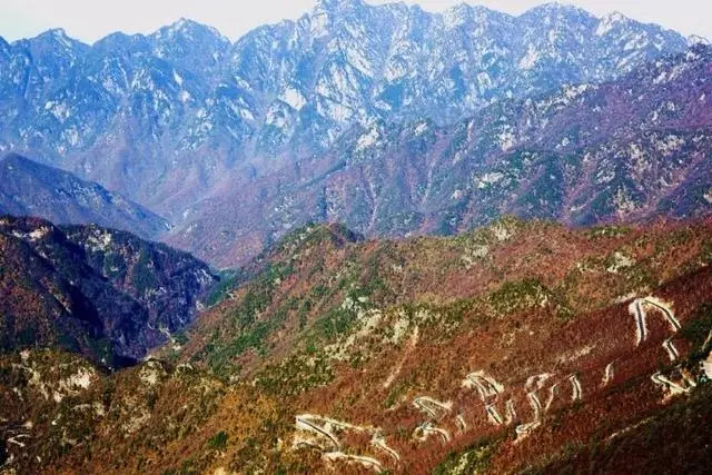 秦嶺最深處,這座海拔最高小城,私藏一個靜美香格里拉,冬季賞雪