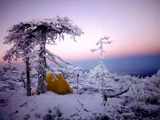 秦嶺最深處,這座海拔最高小城,私藏一個靜美香格里拉,冬季賞雪