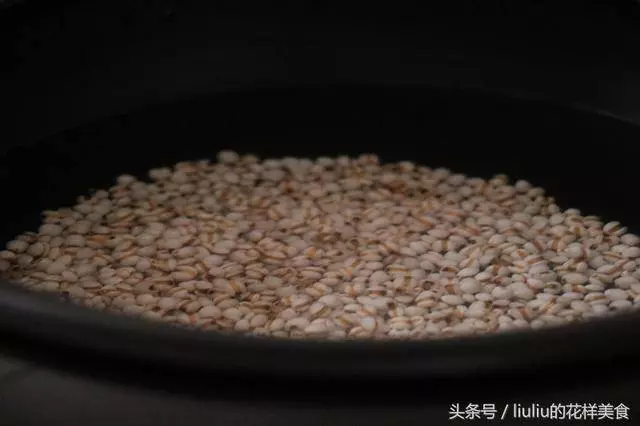 檸檬水加薏米,不止讓皮膚越喝越年輕