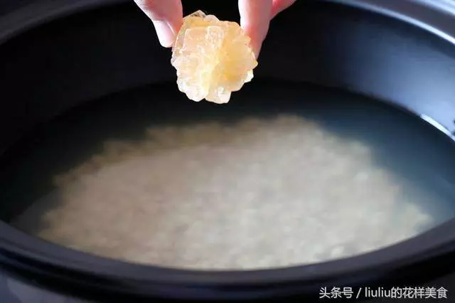 檸檬水加薏米,不止讓皮膚越喝越年輕