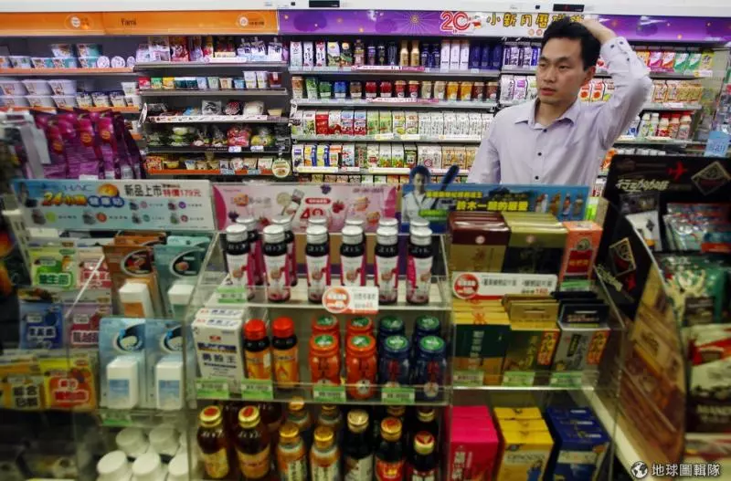 10個不要在超商做的「超白目客人行為」 拿0元包裹就是該帶證件啦!