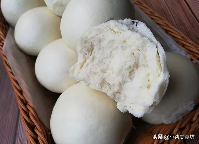 教你做手工饅頭,掌握了2個訣竅,不塌陷,不變形,暄軟有嚼勁