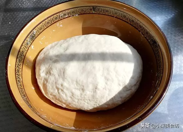 教你做手工饅頭,掌握了2個訣竅,不塌陷,不變形,暄軟有嚼勁