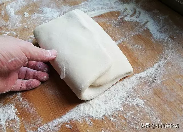 教你做手工饅頭,掌握了2個訣竅,不塌陷,不變形,暄軟有嚼勁