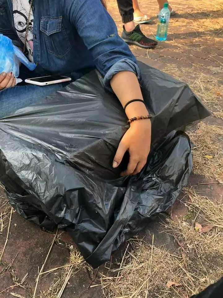 法鬥在寵物樂園失蹤!7天後「愛犬變垃圾」裝成一袋丟草堆 主人崩潰:牠身上都是蛆...
