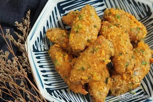 雞翅換個花樣,加它這樣炒,外焦里嫩,噴香下飯,上桌就搶光