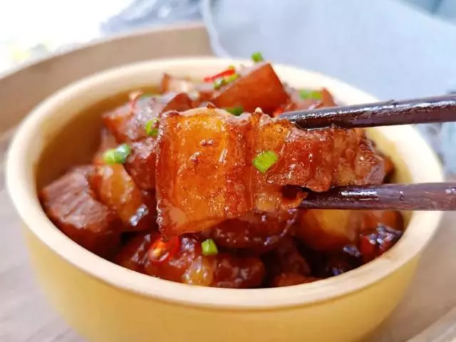 電飯煲做紅燒肉,第一次就成功