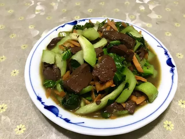 殺豬飯怎麼少得了豬血,這20種豬血的做法,留著過年回老家用得著