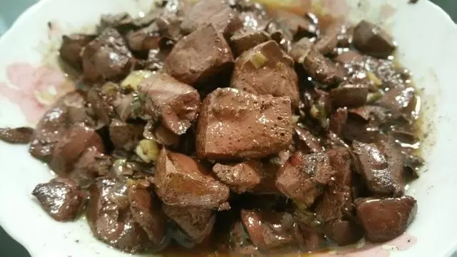 殺豬飯怎麼少得了豬血,這20種豬血的做法,留著過年回老家用得著
