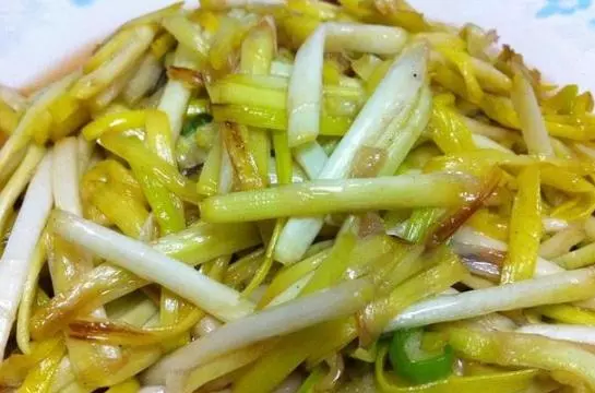 好吃不膩的9道蒜黃做法,一次學會,做法簡單,不拿吃虧了!