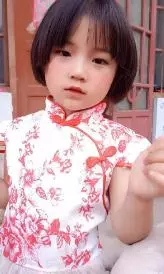 午睡奶奶開了一下空調,3歲美貌小女孩變成紗布人,女孩總和爸爸說:爸爸,我疼...打工父母傷心欲絕